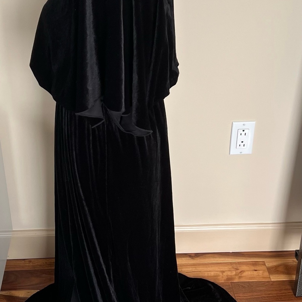 See and Be Seen Blacket Velvet Dress Size Elegant Party Medium - Picture 5 of 8